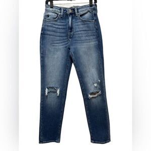 KanCan Distressed Jeans Size 5/26